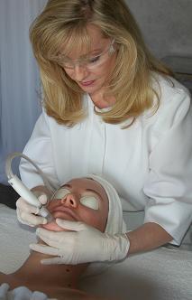 RuthAnn Holloway, Master Esthetician
